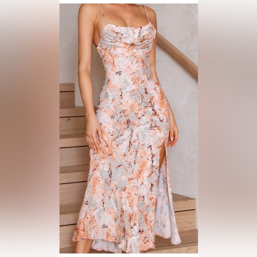 Selfie Leslie Peach and Gray Floral Cowl Midi Dress - Size S